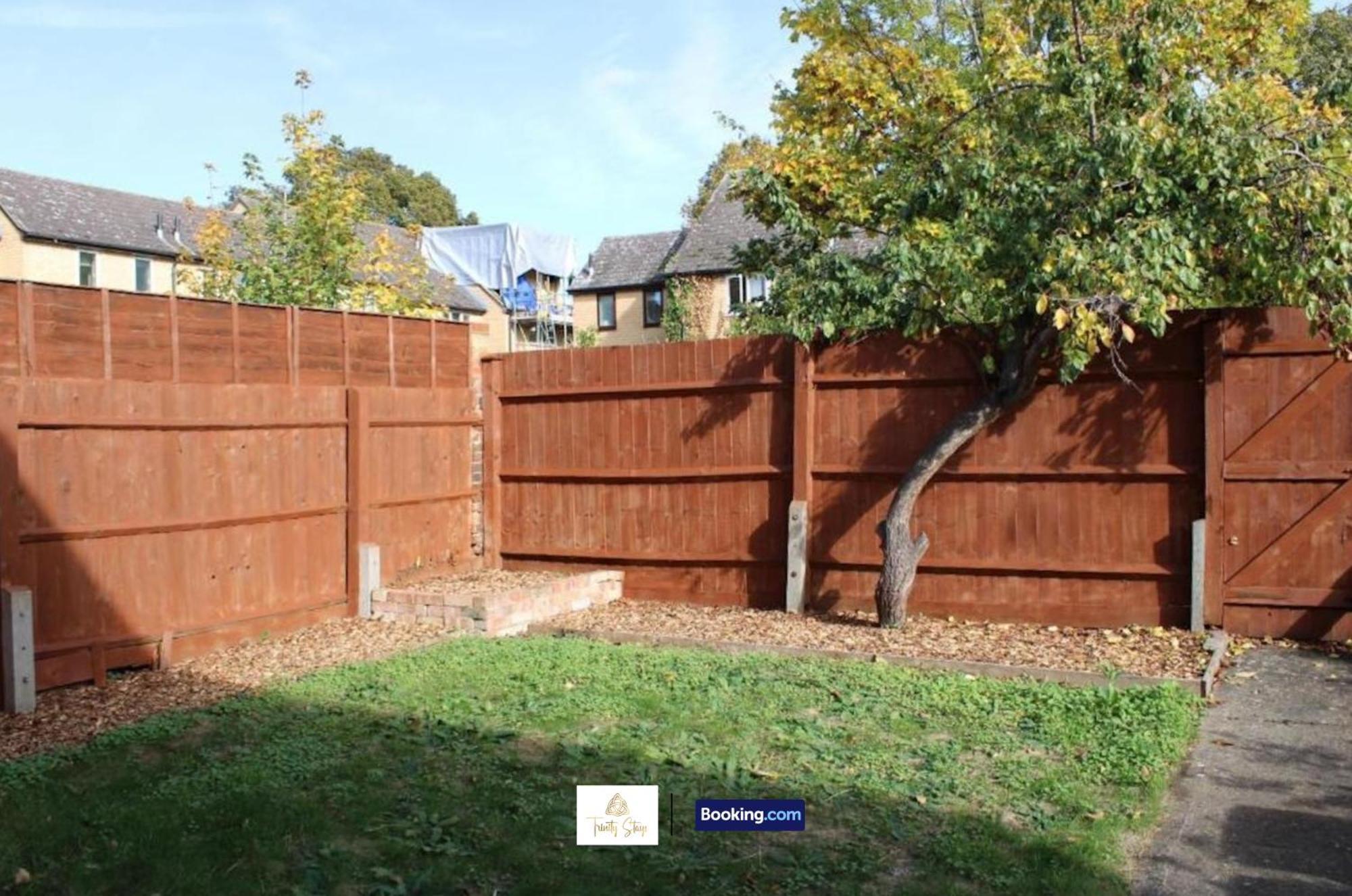 4 Bedroom House With Parking Near City Centre By Trinity Stays Short Lets & Serviced Accommodation Cambridge Екстериор снимка